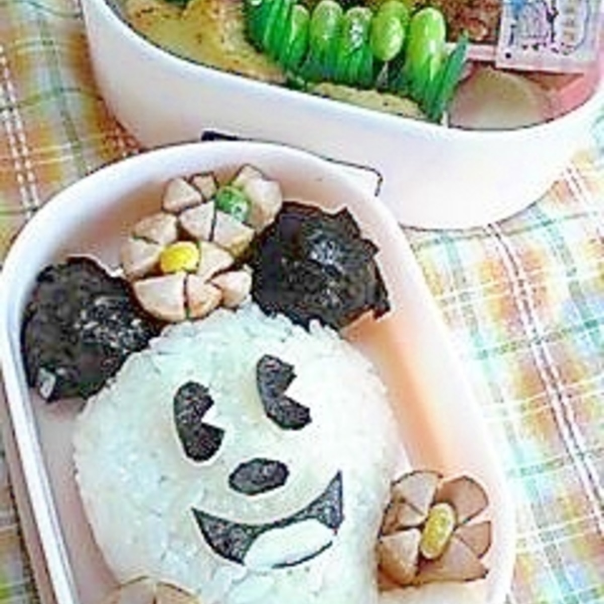 ハロウィンに おばけミッキー弁当 キャラ弁 レシピ 作り方 By Tekonani 楽天レシピ ハロウィンに おばけミッキー弁当 キャラ弁 レシピ 作り方 By Tekonani 楽天レシピ